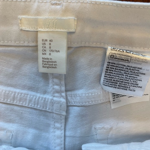 H&M Women's White Shorts size 8 - Picture 4 of 5